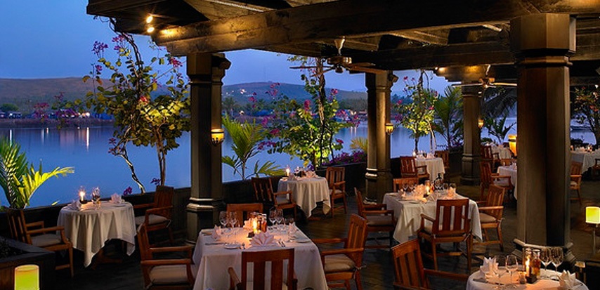 ресторан ‘The Riverside’