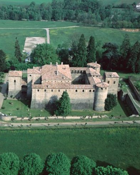 Замок Агаццано