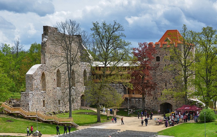 Замок Ливонского ордена в Латвии