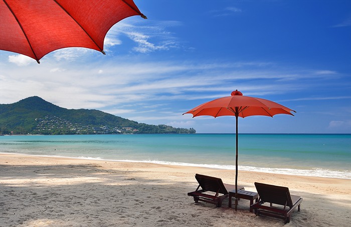 BEACH LOUNGE. Andara Phuket Resort